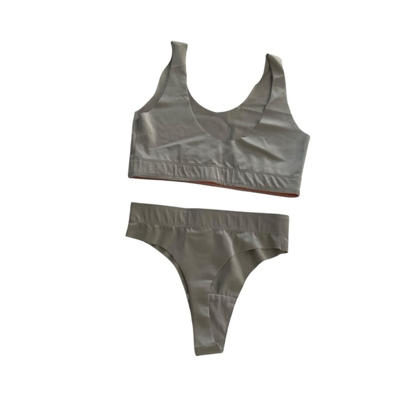 Jia-Atelier 2Pc Set Bra & Underwear Sz M Platinum Pearl Seamless Lingerie Light - Picture 2 of 10